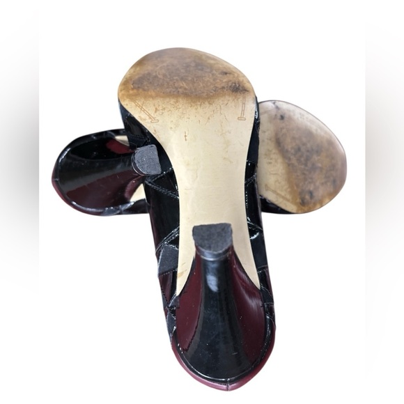 NATURALIZER Black Patent Leather Geometric Patch Peep Toe Heels Size 9M - Picture 7 of 7